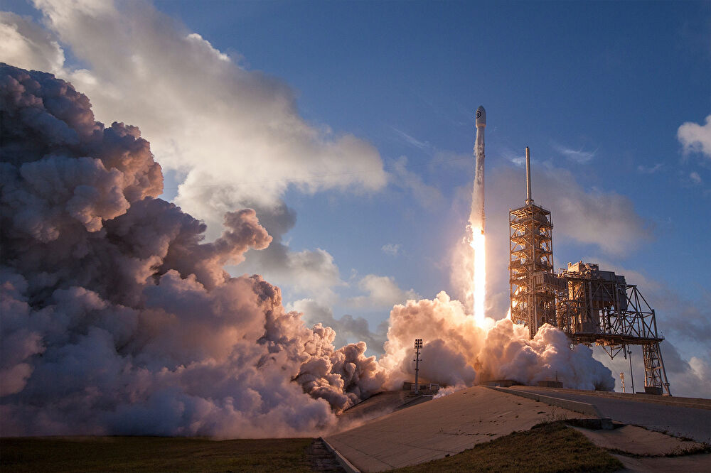 SpaceX'in Starship Fırlatması Teksas Eyalet Parkında Yangına Neden Oldu: Uzay Araştırmalarında Güvenlik ve Çevre Sorunları