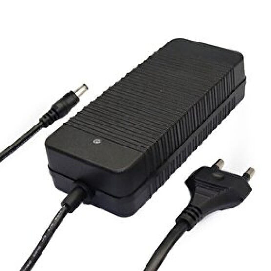 Acopower Xsjt48e 220volt/12.6volt 3ah Li-ion Akü Şarj Cihazı Oto Buzdolabı Fiyatı