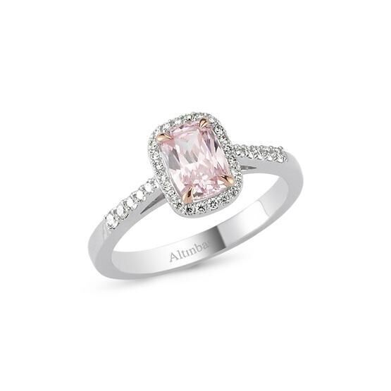 Altınbaş P503584 Pırlantalı Pembe Topaz Yüzük