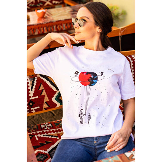 armonika Kadın Ekru Satürn Baskılı T-Shırt Arm-20Y012007 S Beden Bayan T-shirt Fiyatı
