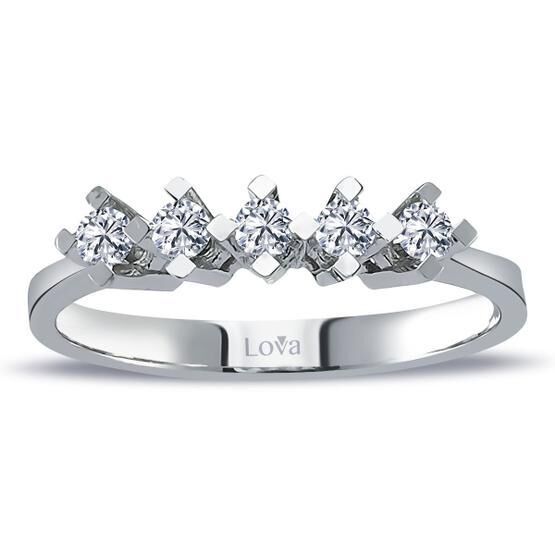 Lova 1040169 G Renk 0,28 Karat Pırlanta Beştaş Yüzük