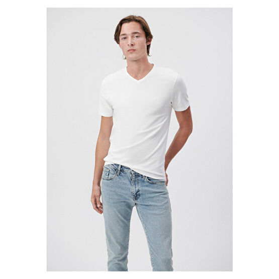 Mavi V Yaka Streç Beyaz Basic Tişört Fitted / Vücuda Oturan Kesim XL Beden Bayan T-shirt Fiyatı