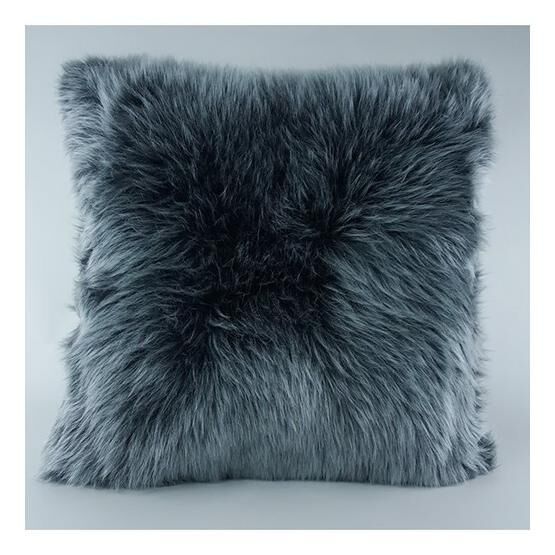 Mrs.Gugar 43x43 cm Gri Peluş Kırlent Kılıfı