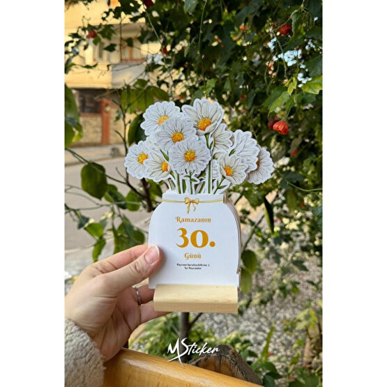 Msticker Ramazan Papatyalı Takvimi - Ramazan Ayı Dualı - Günün Önemi Içerikli Ahşap Tutuculu Takvim , Ramazan Seti Takvim Fiyatı