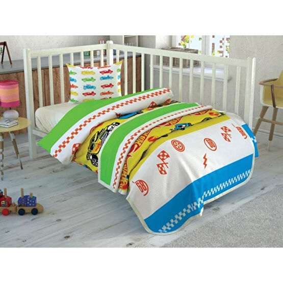 Taç Lisanslı Hot Wheels Winter Bebek Tekli Pike - Renkli - 160 x 220 cm Bebek Nevresim Takımı Fiyatı